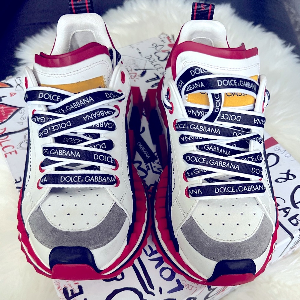 Dolce Gabana Super Queen Low Top Sneakers